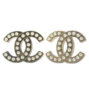CHANEL Gold Filled CC B18 Earrings